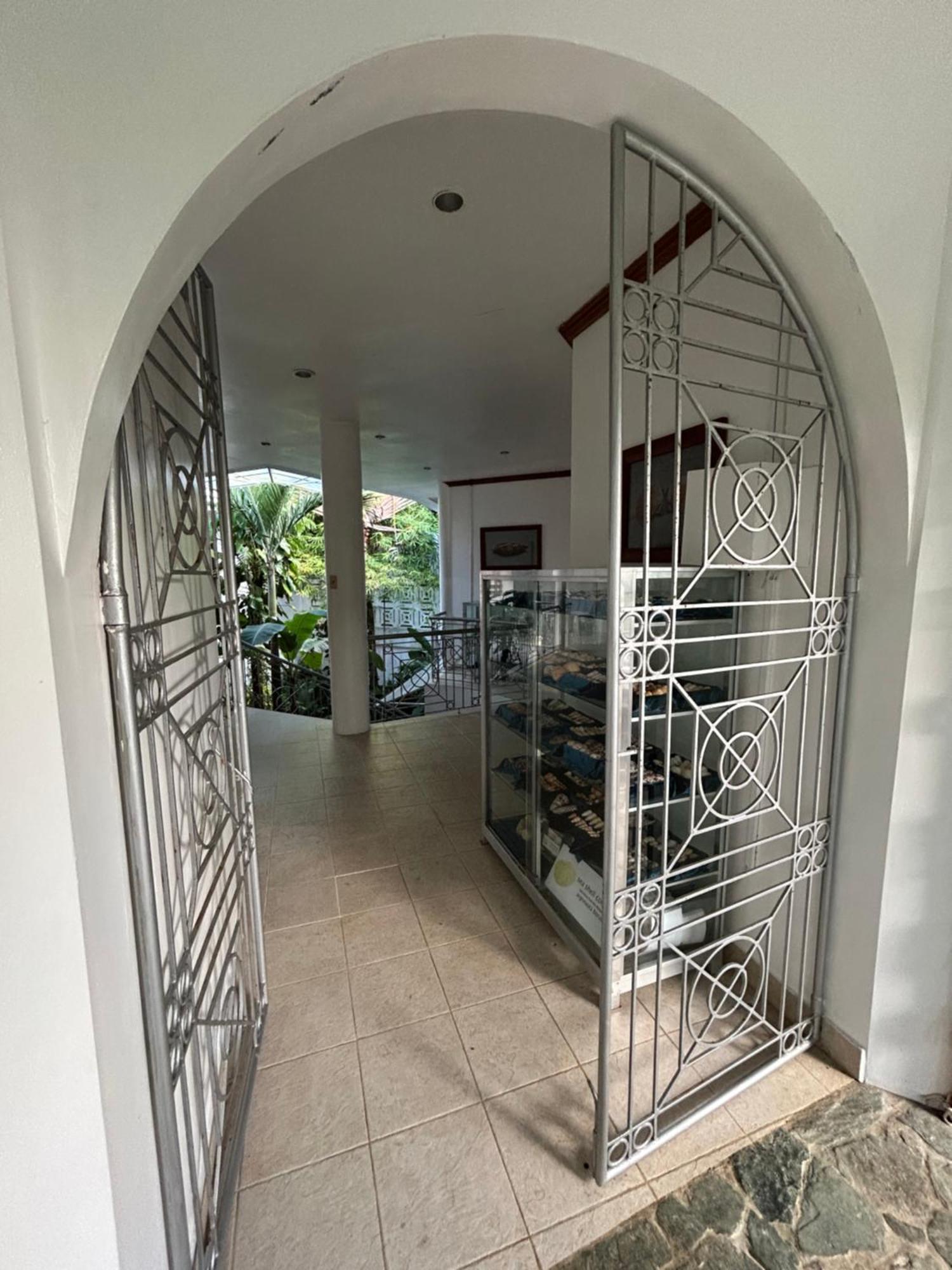 Argonauta Boracay Apartment Suites And Villas Boracay Island Exterior photo