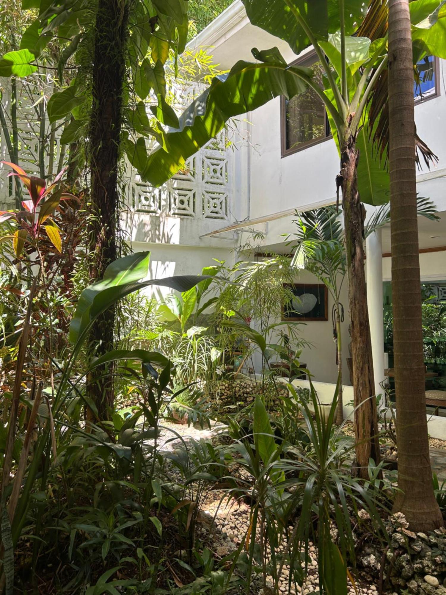 Argonauta Boracay Apartment Suites And Villas Boracay Island Exterior photo